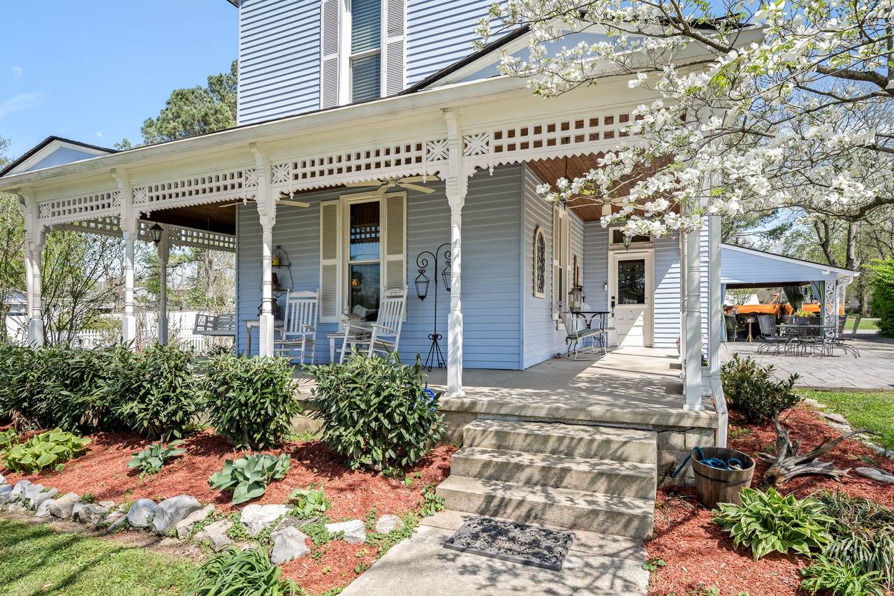 https://bt-photos.global.ssl.fastly.net/nashville/1280_boomver_1_RTC3169639-1.jpg