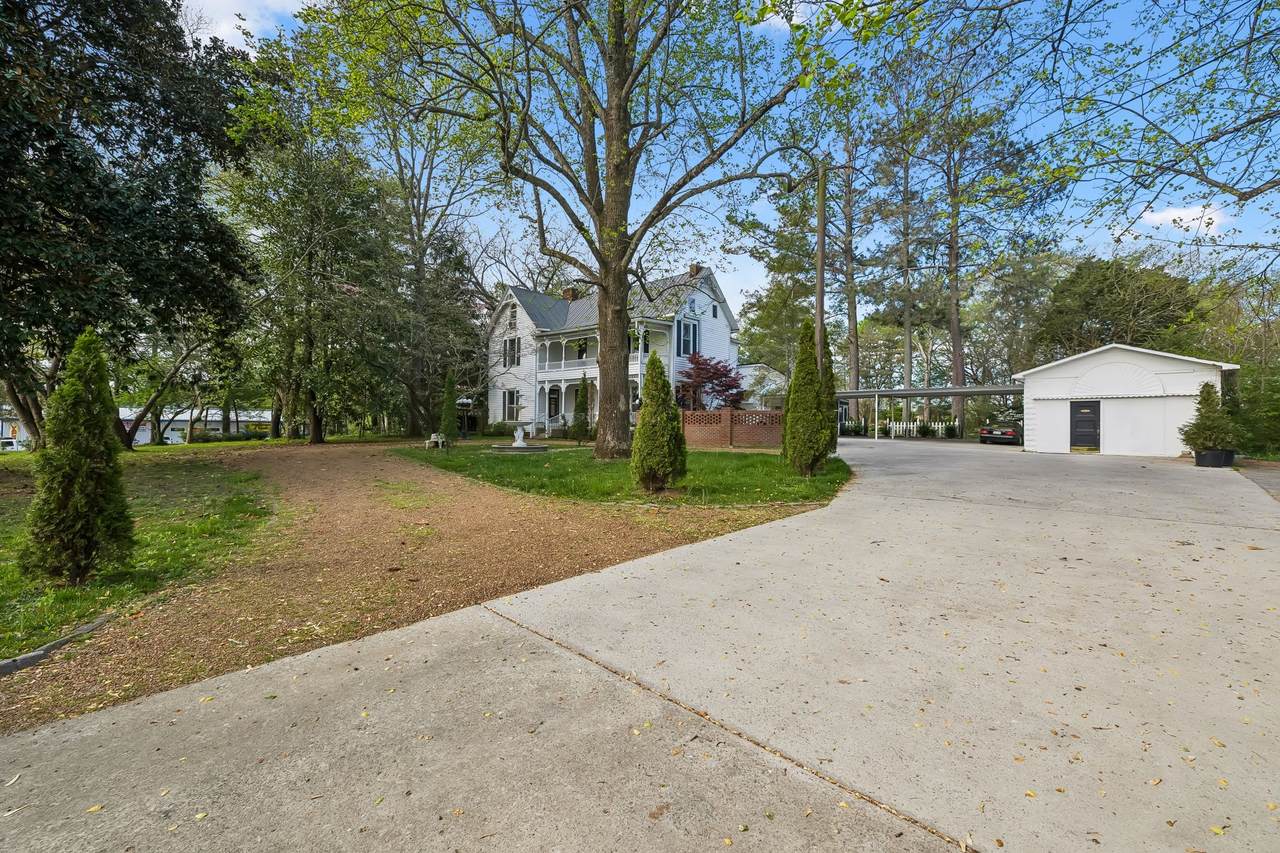 https://bt-photos.global.ssl.fastly.net/nashville/1280_boomver_1_RTC3169677-1.jpg