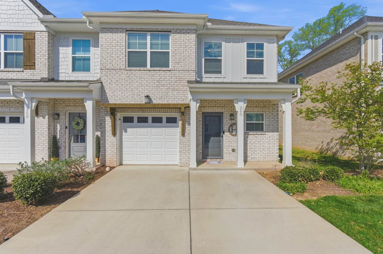 360 Banbury Dr - Photo 1