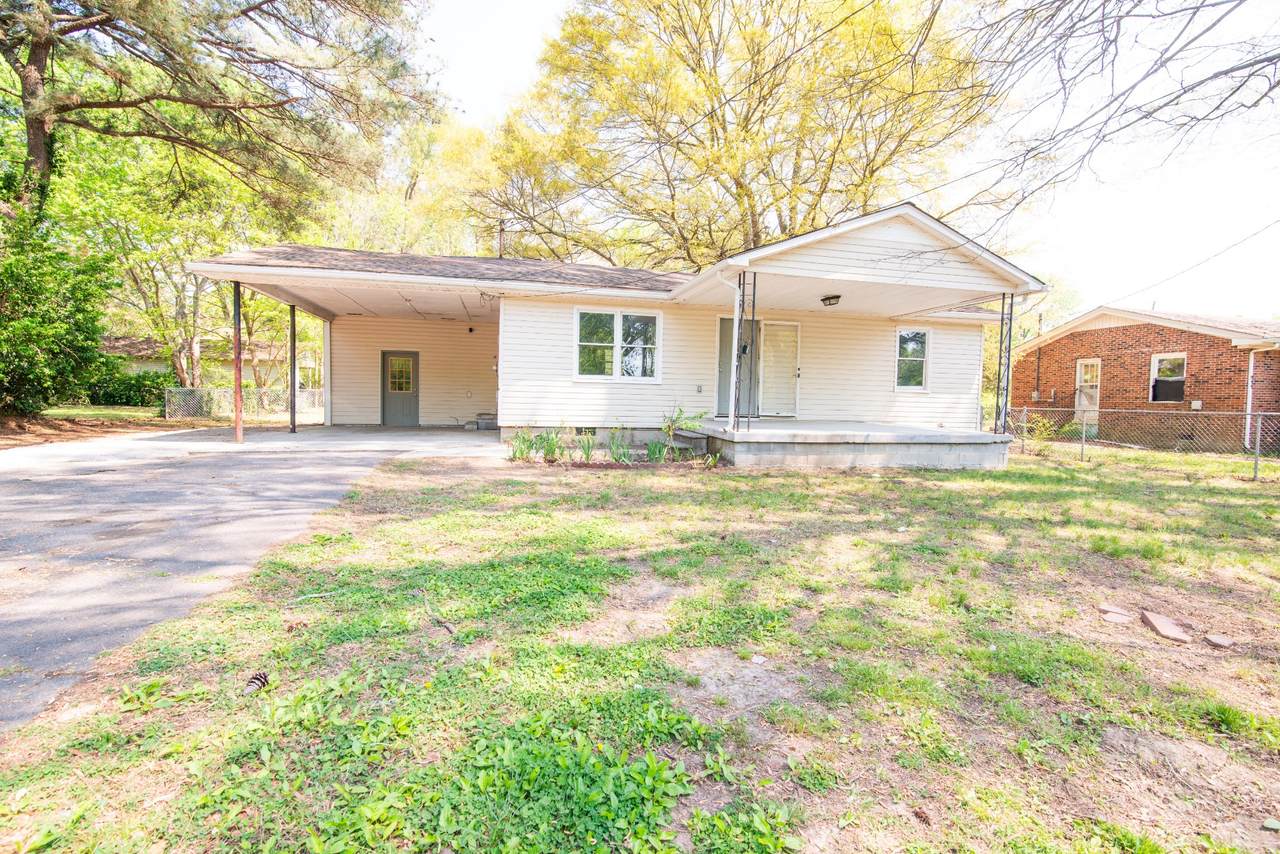 209 Gentry St - Photo 1