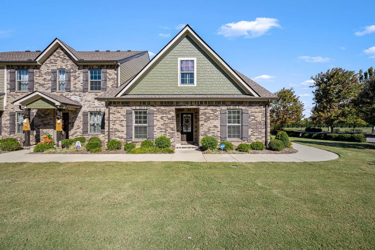 5640 Maples Retreat Dr - Photo 1