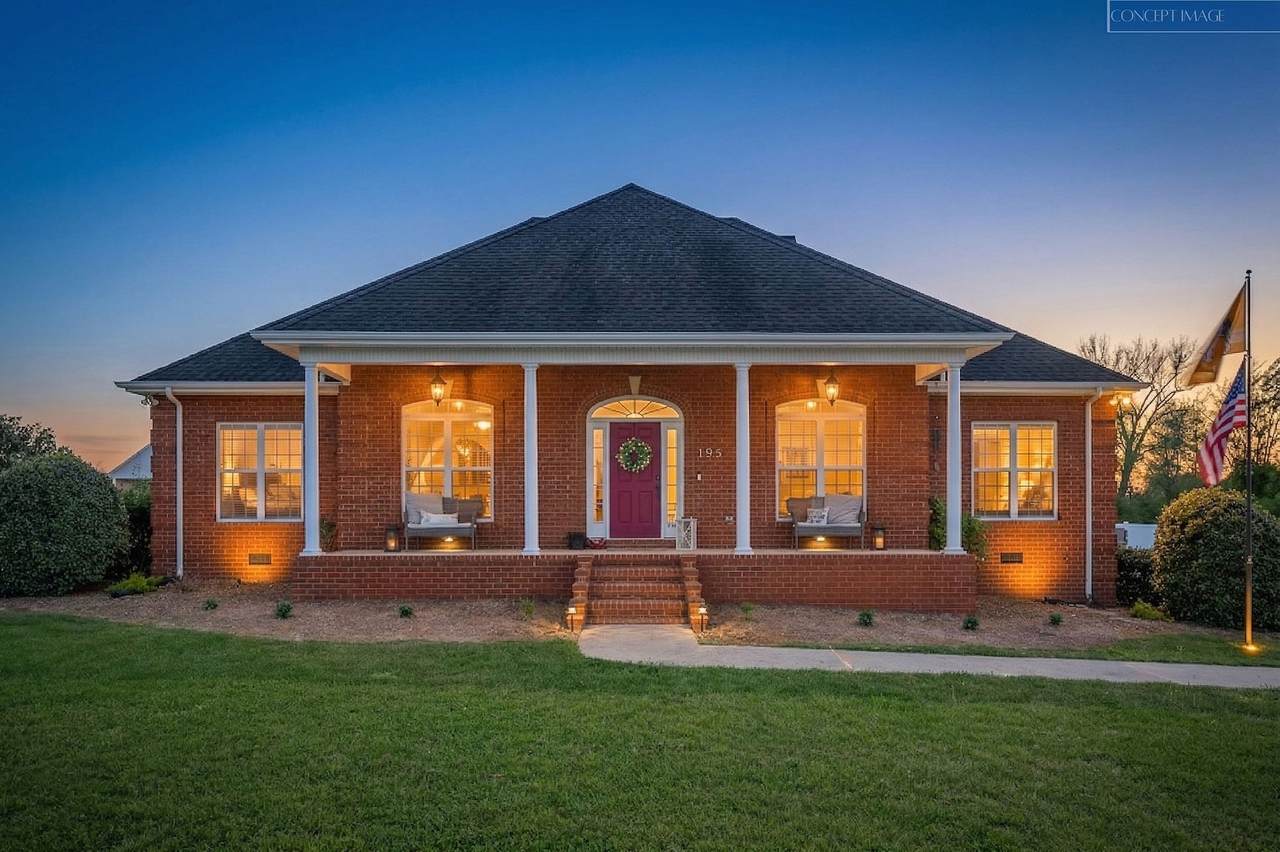 195 Stonegate Dr - Photo 1
