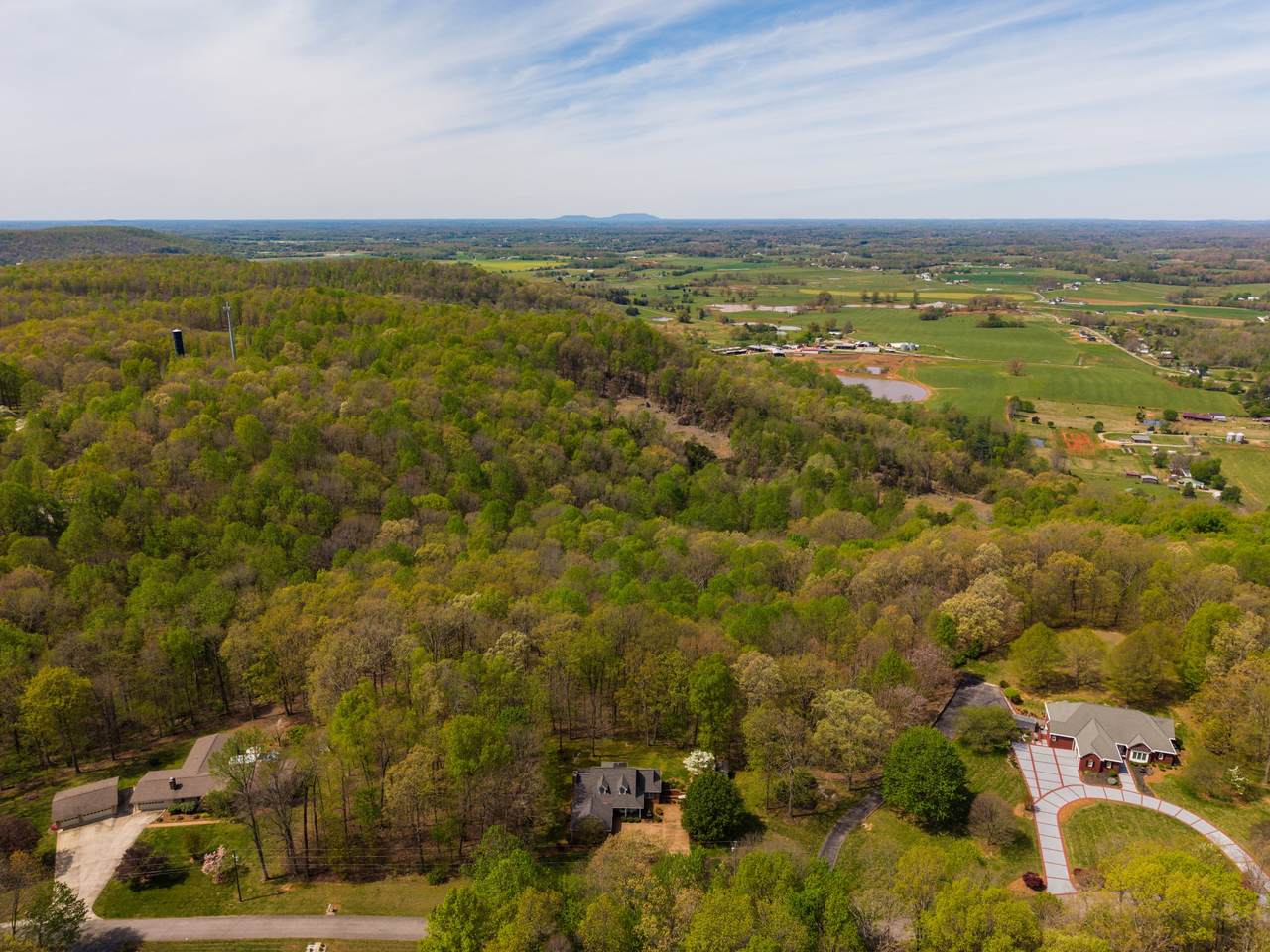 https://bt-photos.global.ssl.fastly.net/nashville/1280_boomver_1_RTC3170029-1.jpg