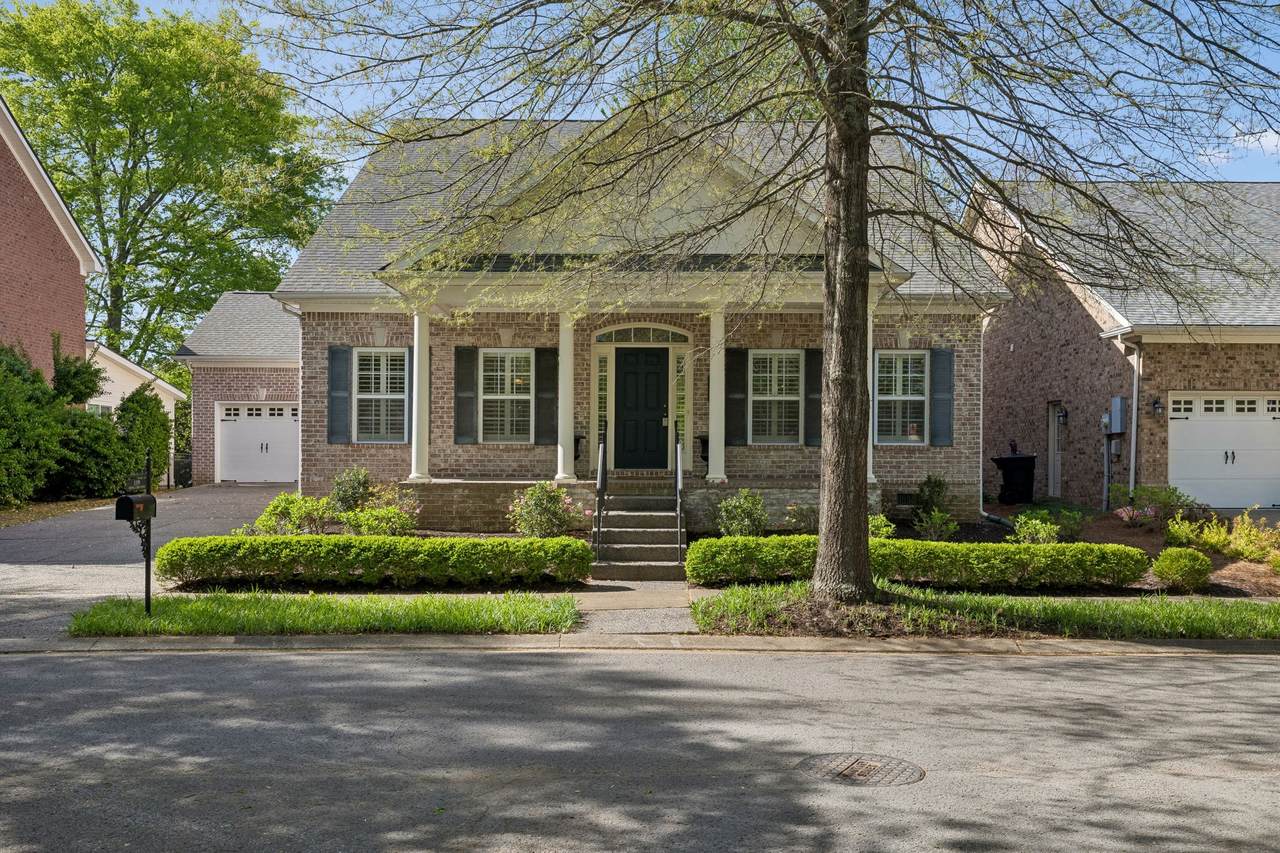https://bt-photos.global.ssl.fastly.net/nashville/1280_boomver_1_RTC3170042-1.jpg