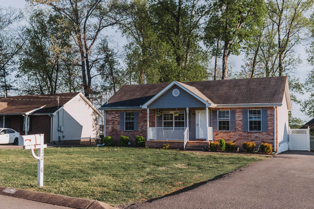 1206 Ledbury Dr - Photo 1