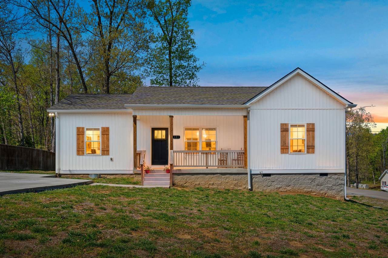 391 Elm Ave - Photo 1