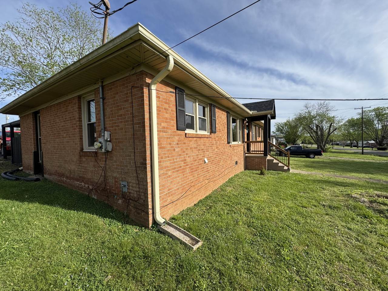 https://bt-photos.global.ssl.fastly.net/nashville/1280_boomver_1_RTC3170074-1.jpg
