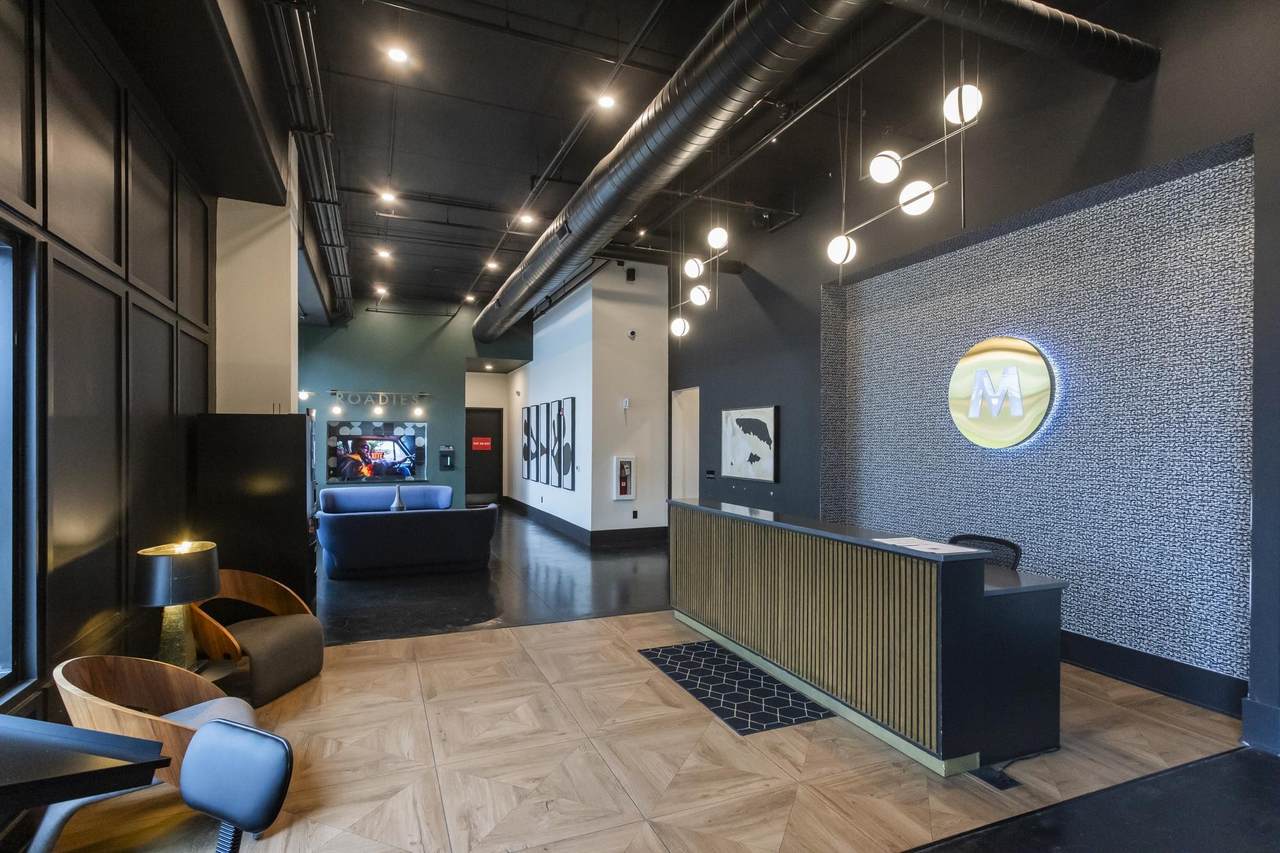 https://bt-photos.global.ssl.fastly.net/nashville/1280_boomver_1_RTC3170114-1.jpg