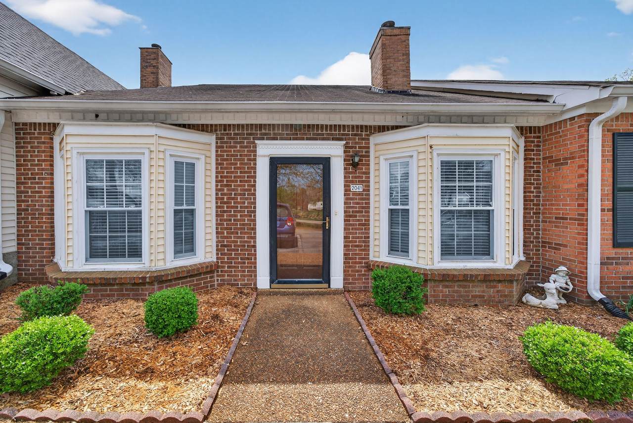 2041 Union Pl - Photo 1