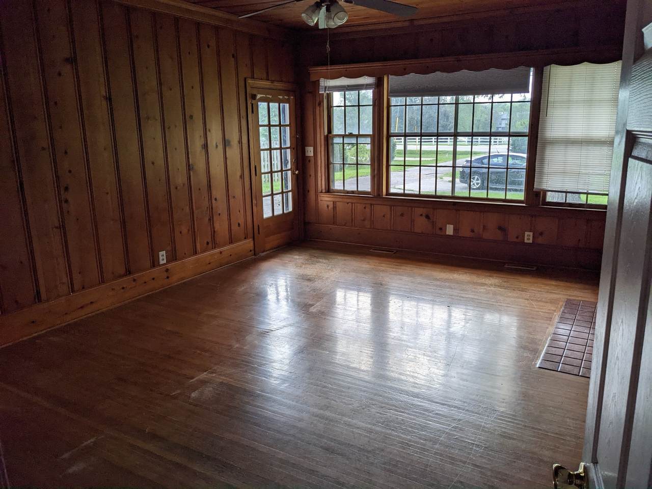 https://bt-photos.global.ssl.fastly.net/nashville/1280_boomver_1_RTC3170465-1.jpg