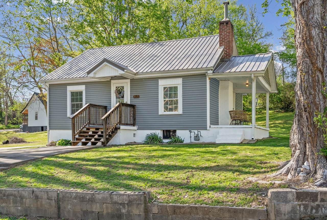 59 Perry St - Photo 1