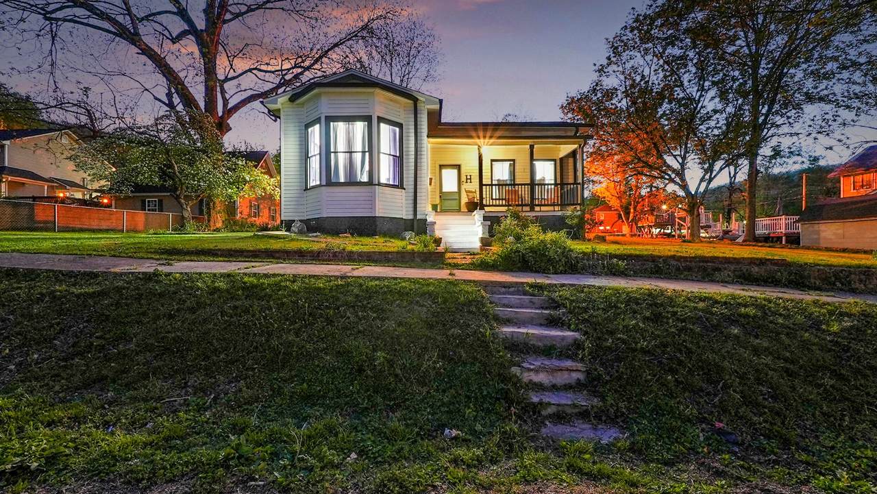 306 Pine Avenue - Photo 1