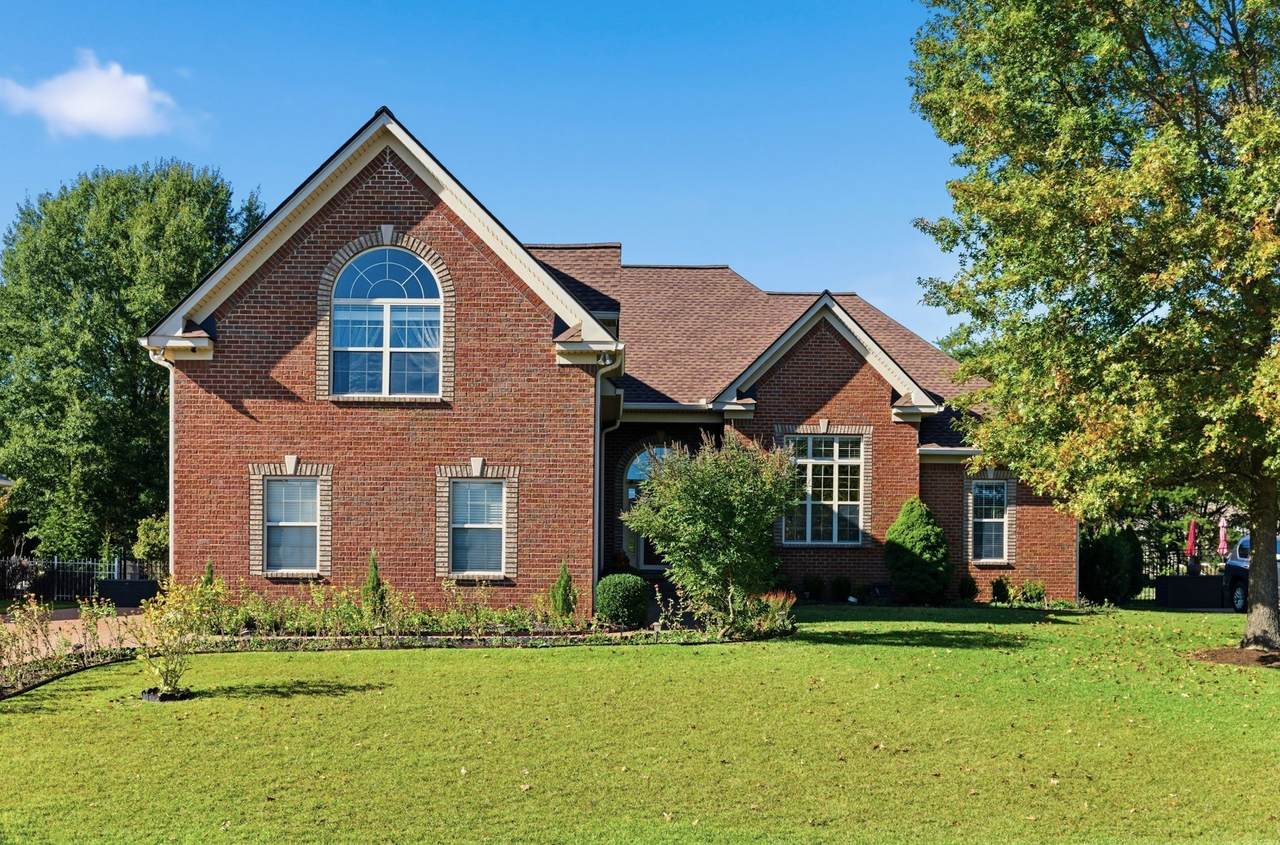 650 Bonita Pkwy - Photo 1