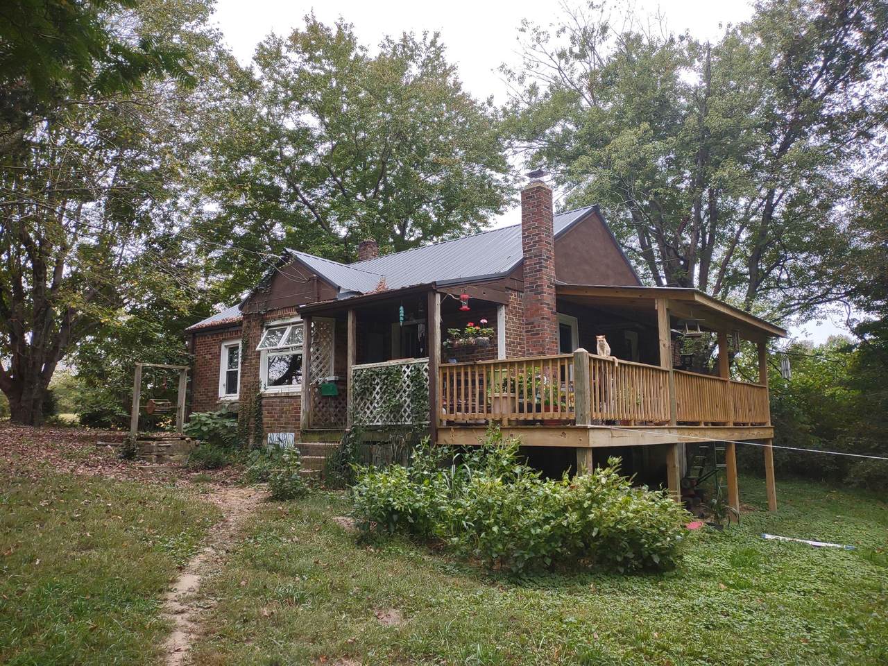 https://bt-photos.global.ssl.fastly.net/nashville/1280_boomver_1_RTC3170552-1.jpg