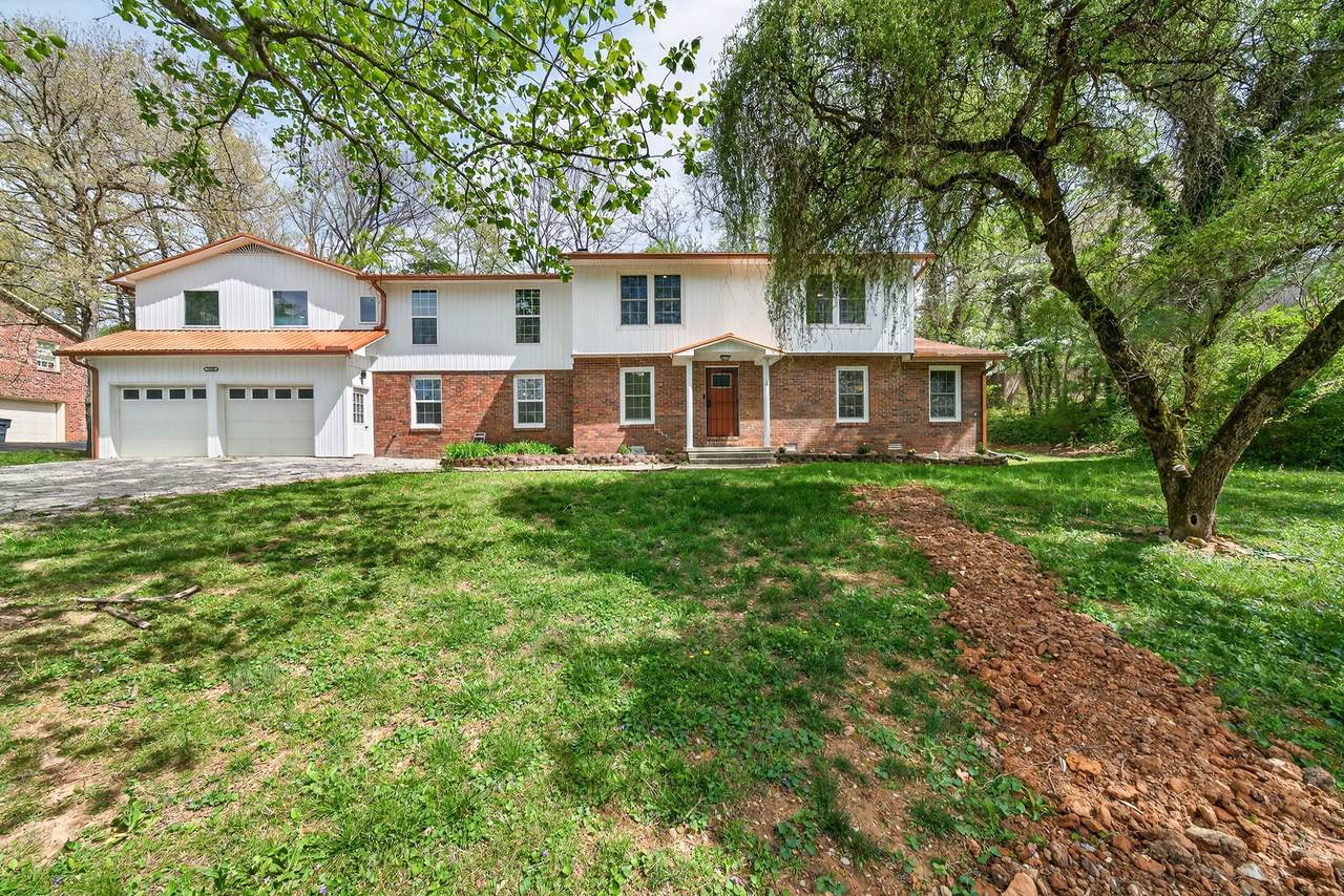 1360 Charles St - Photo 1