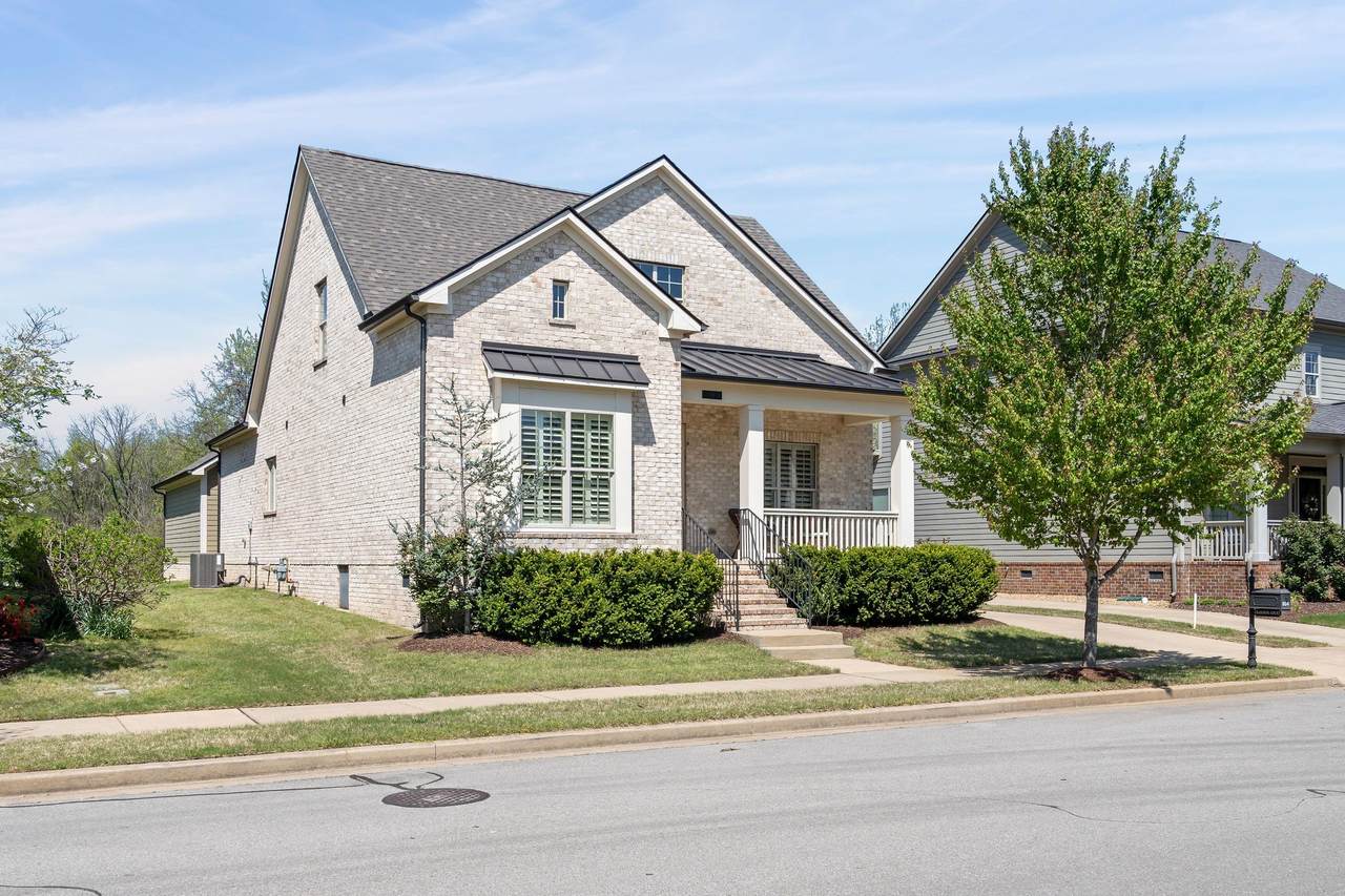 https://bt-photos.global.ssl.fastly.net/nashville/1280_boomver_1_RTC3170705-1.jpg