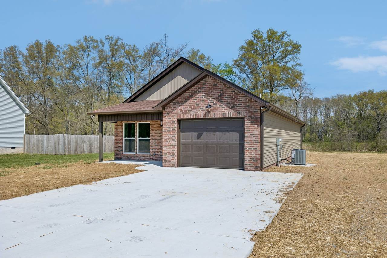 https://bt-photos.global.ssl.fastly.net/nashville/1280_boomver_1_RTC3170850-1.jpg