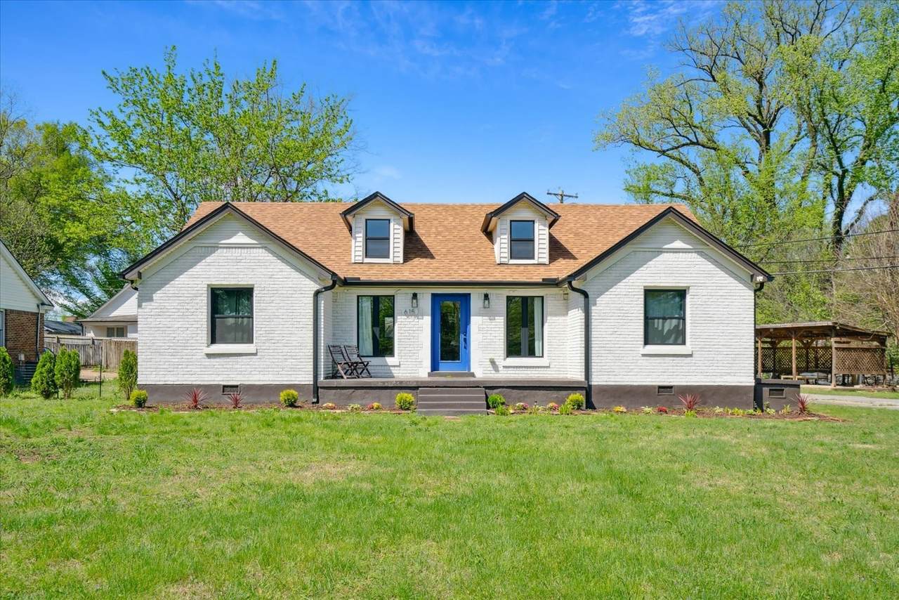 615 E Parkway - Photo 1