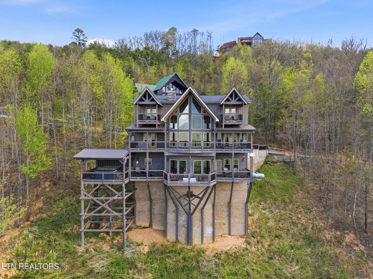 https://bt-photos.global.ssl.fastly.net/nashville/1280_boomver_1_RTC3170969-1.jpg