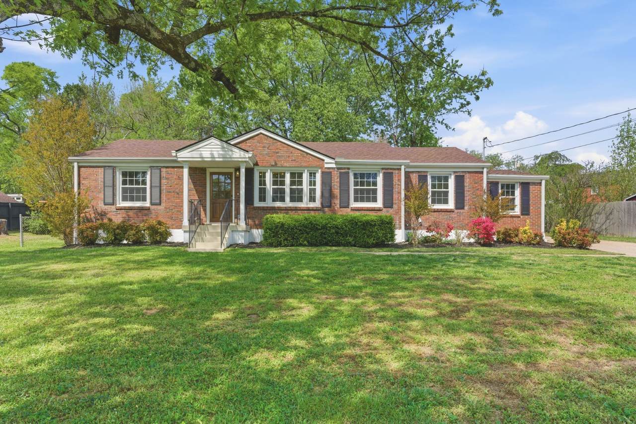 3340 Mimosa Dr - Photo 1