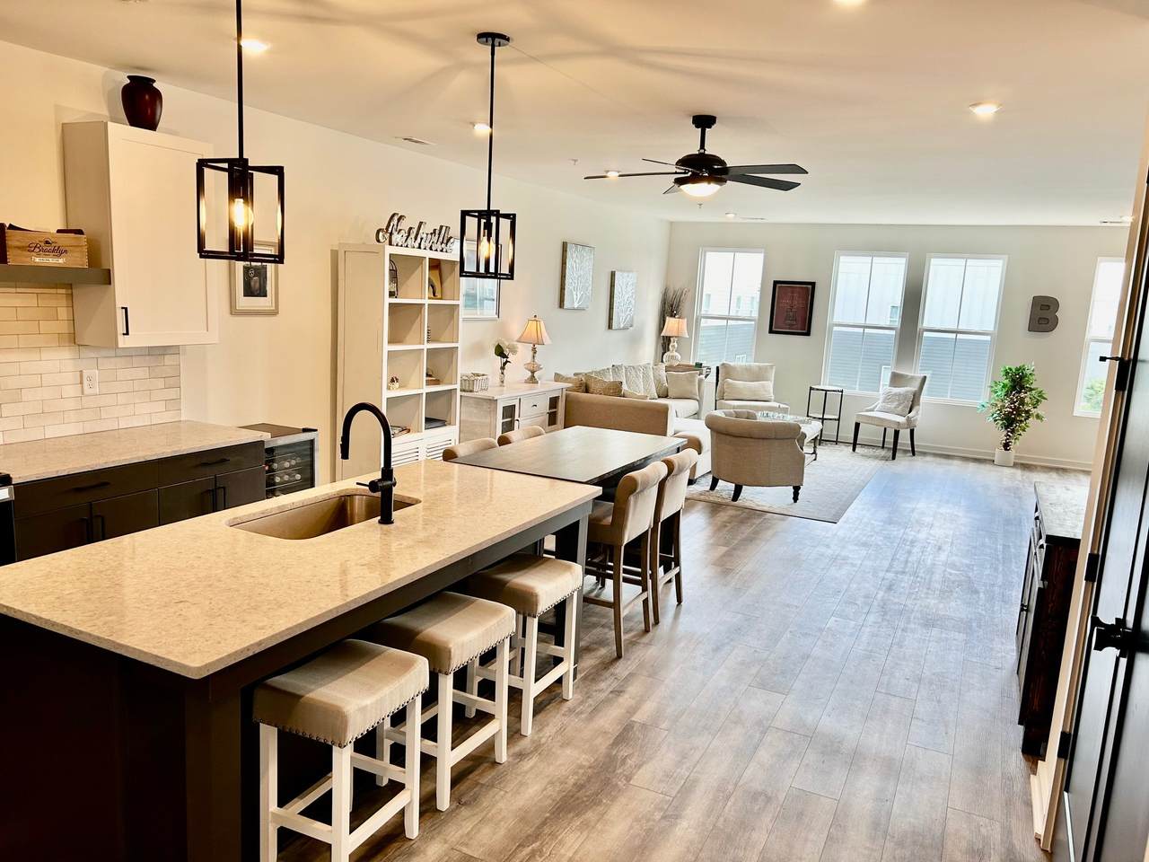 2018 Edison Park Ln - Photo 1