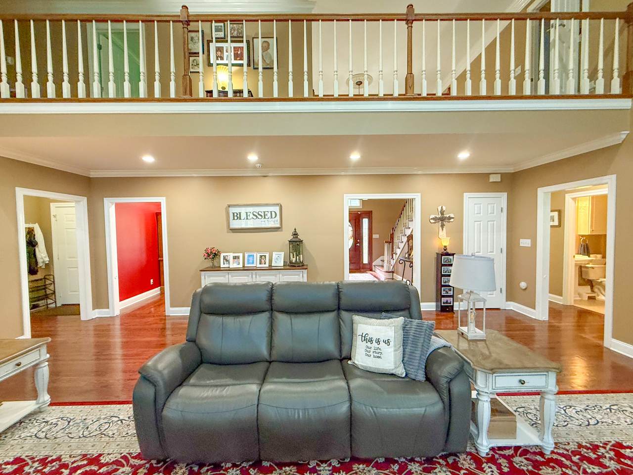 https://bt-photos.global.ssl.fastly.net/nashville/1280_boomver_1_RTC3171102-1.jpg