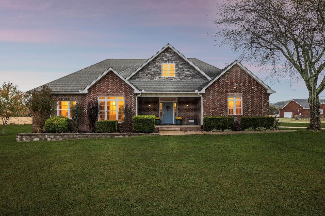 521 Vance Ln - Photo 1
