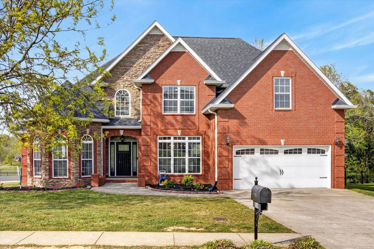 1014 Willow Circle - Photo 1