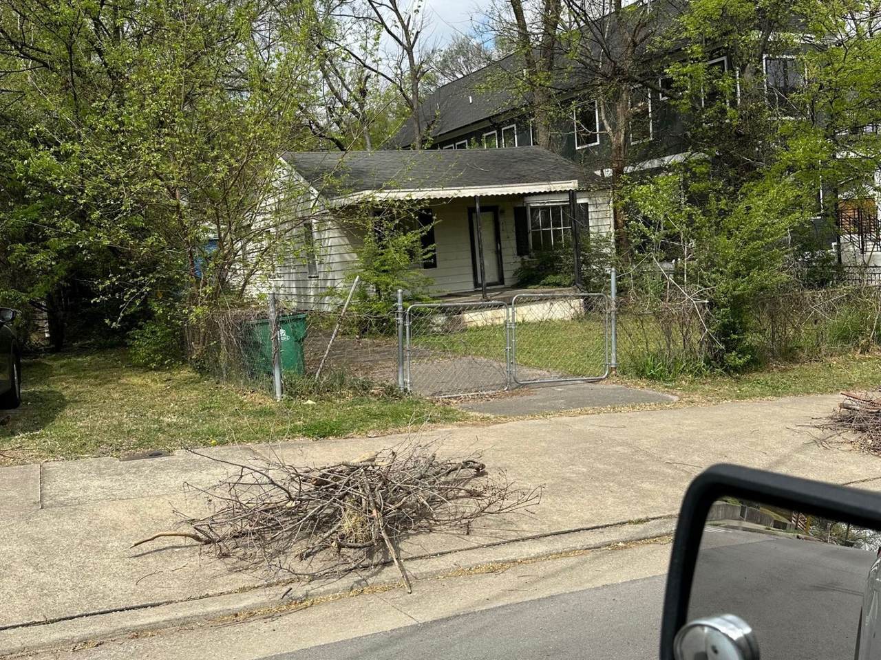 https://bt-photos.global.ssl.fastly.net/nashville/1280_boomver_1_RTC3171390-1.jpg