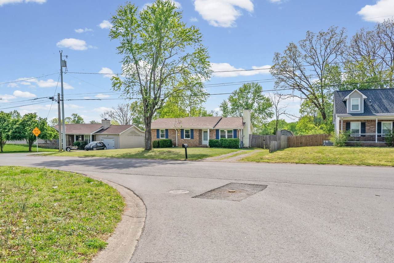 https://bt-photos.global.ssl.fastly.net/nashville/1280_boomver_1_RTC3171500-1.jpg
