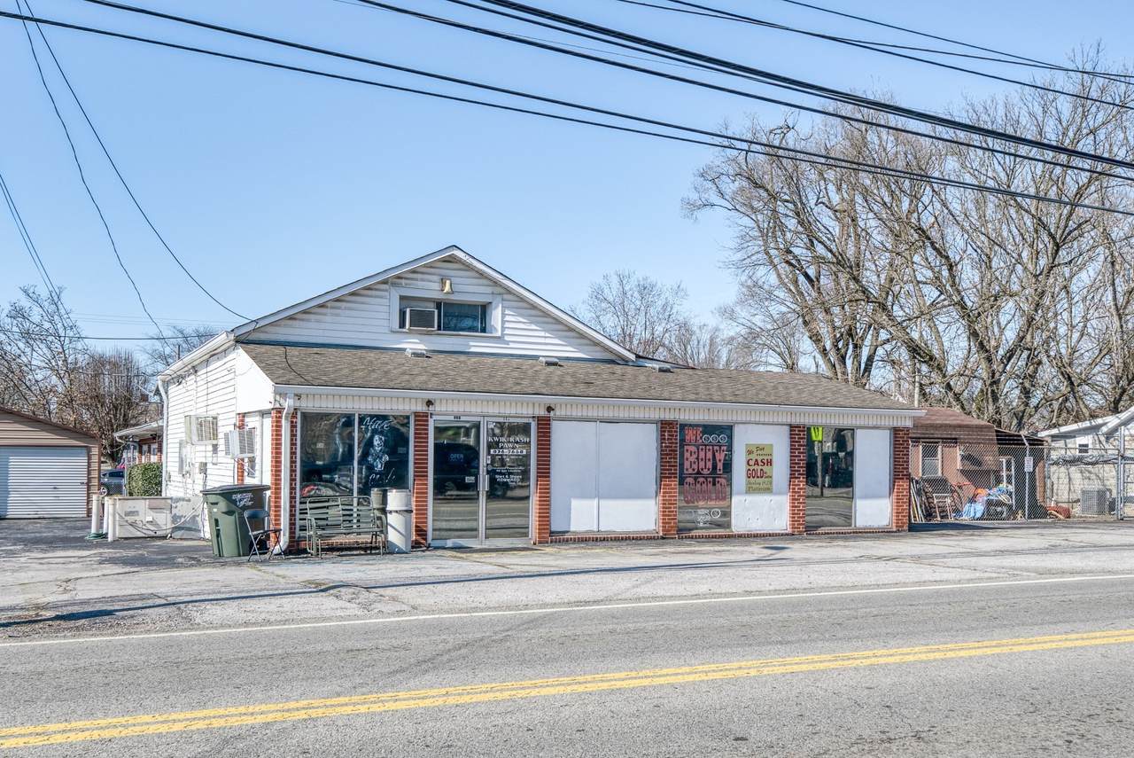 249 N Spring St - Photo 1