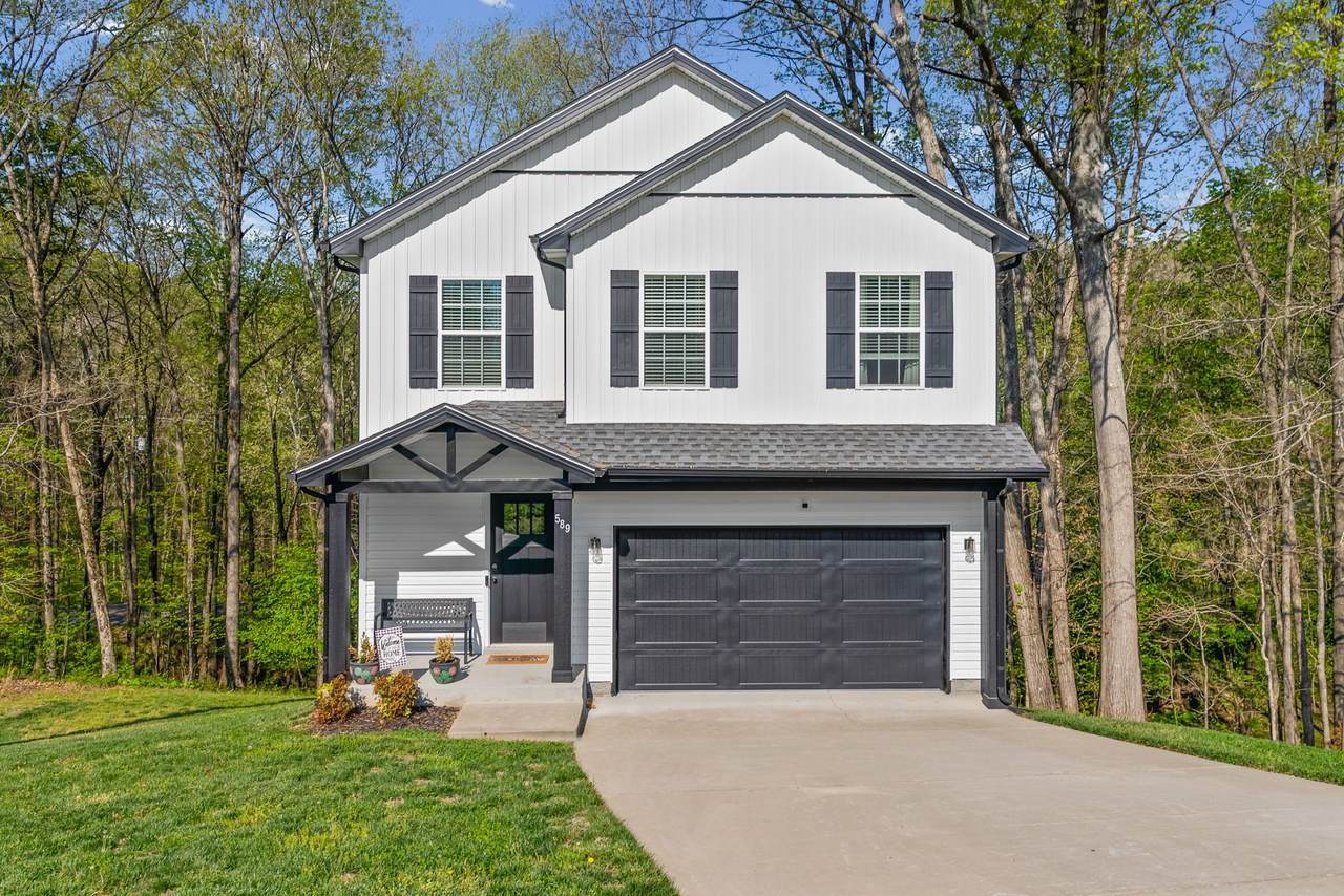 589 Briarwood Dr - Photo 1