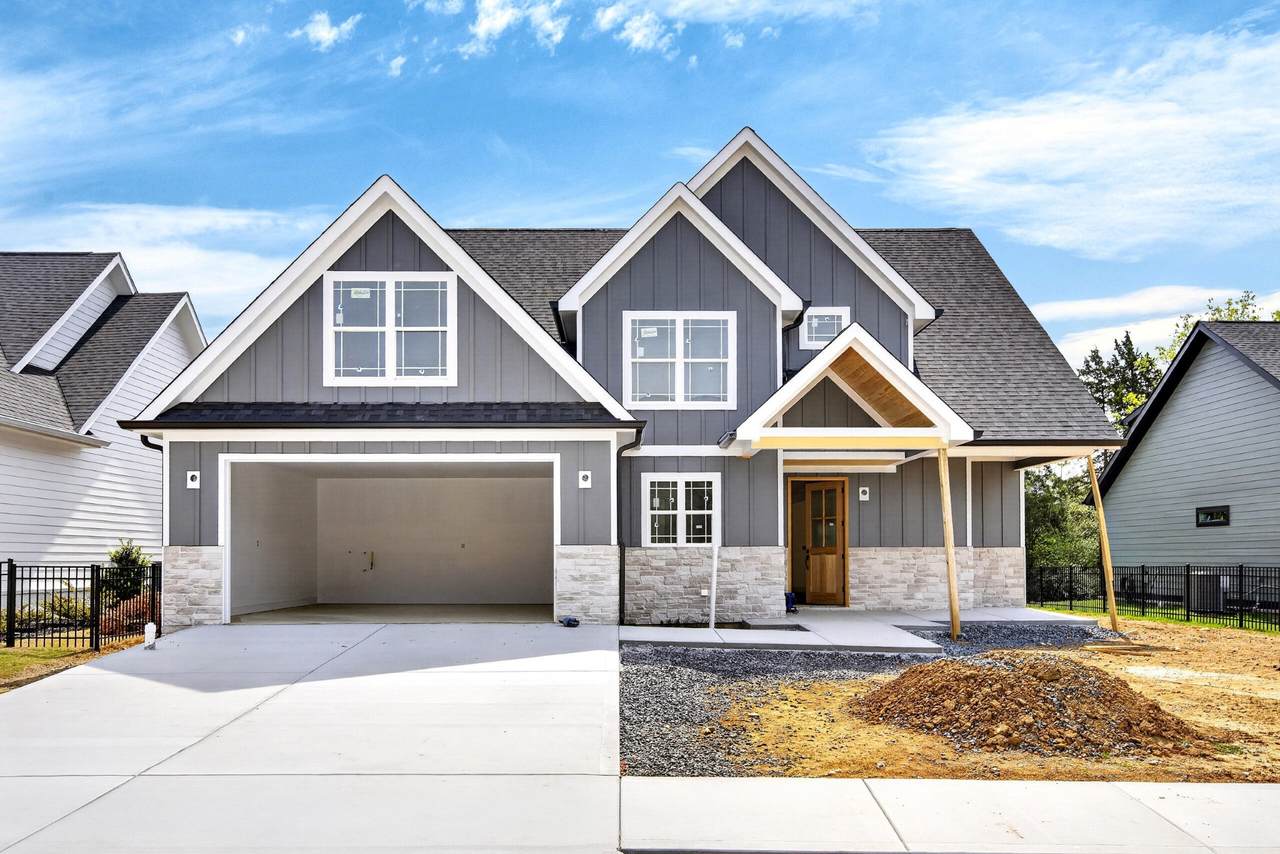 112 Arthur Lane - Photo 1