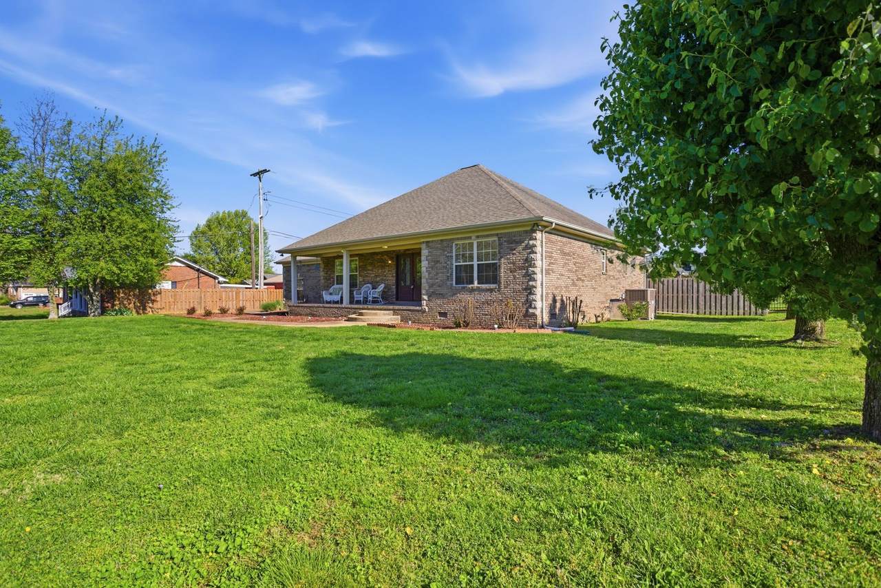 https://bt-photos.global.ssl.fastly.net/nashville/1280_boomver_1_RTC3172881-1.jpg