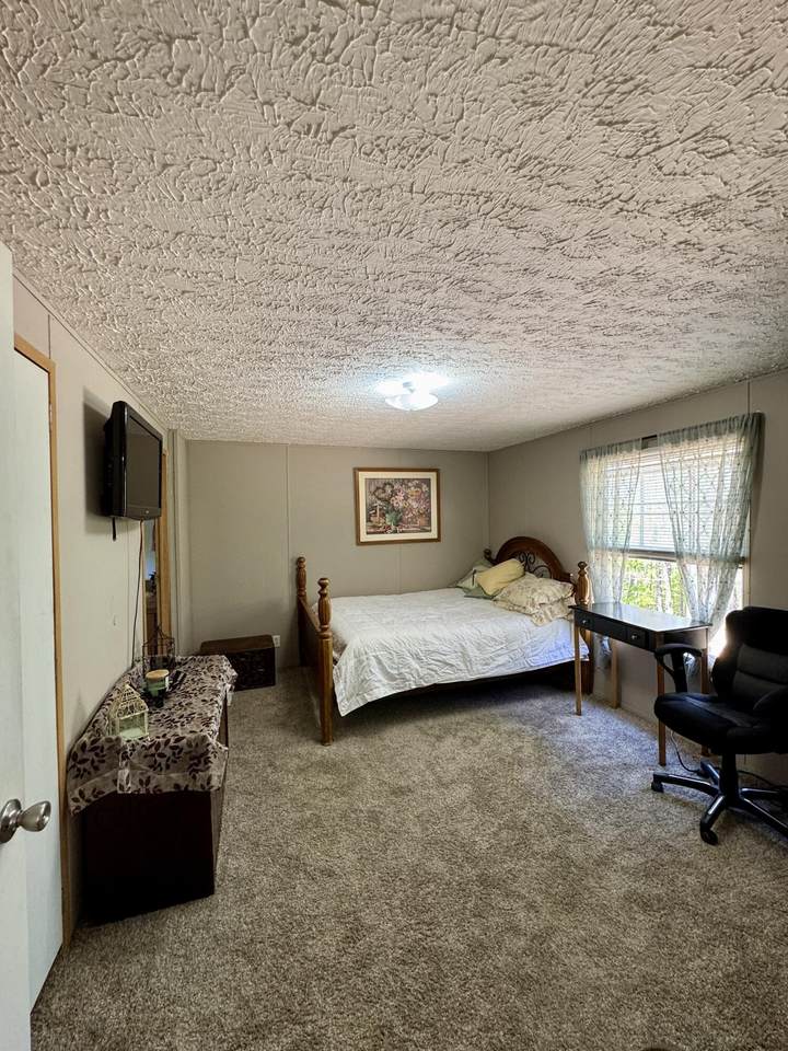 https://bt-photos.global.ssl.fastly.net/nashville/1280_boomver_1_RTC3173074-1.jpg