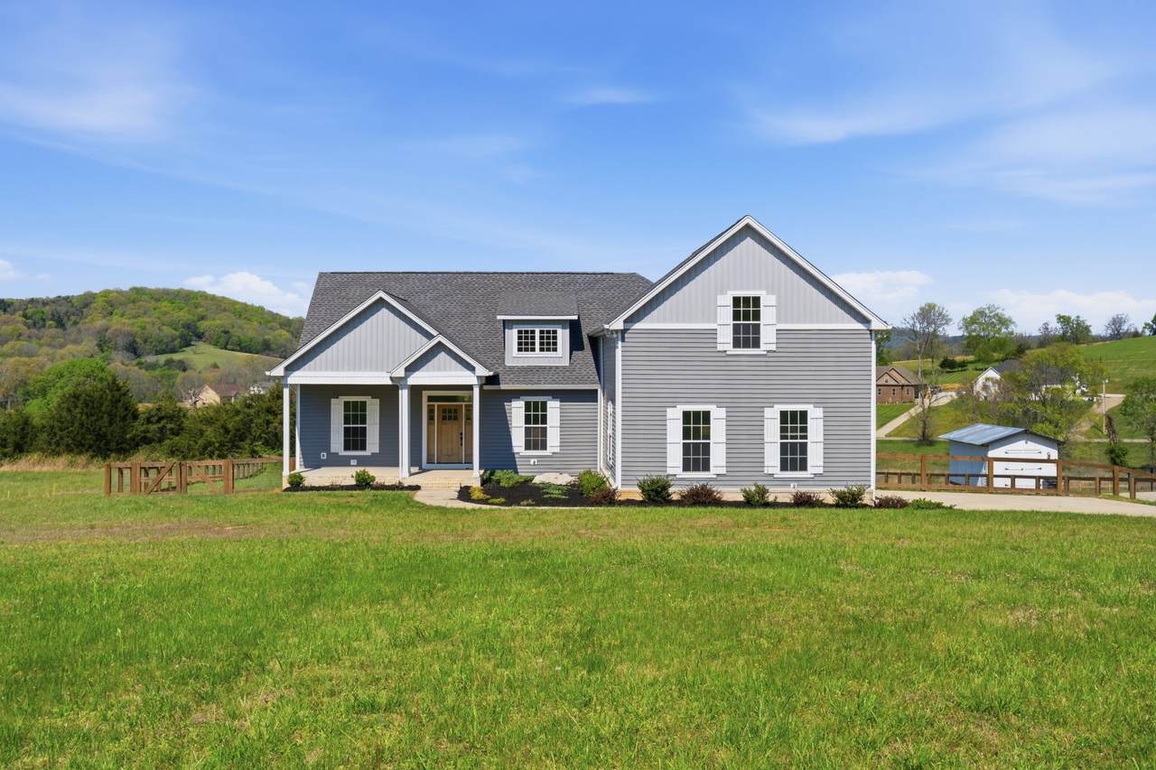 630 Bridle Path Ln - Photo 1