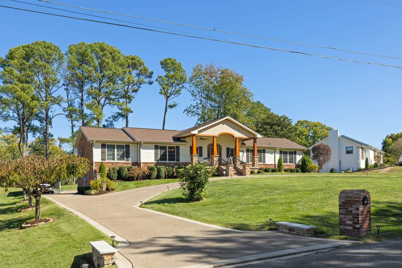 https://bt-photos.global.ssl.fastly.net/nashville/1280_boomver_1_RTC3173430-1.jpg