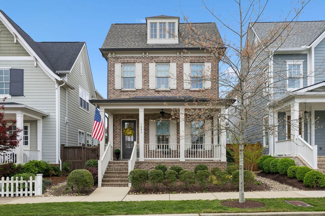 1085 Beckwith St - Photo 1