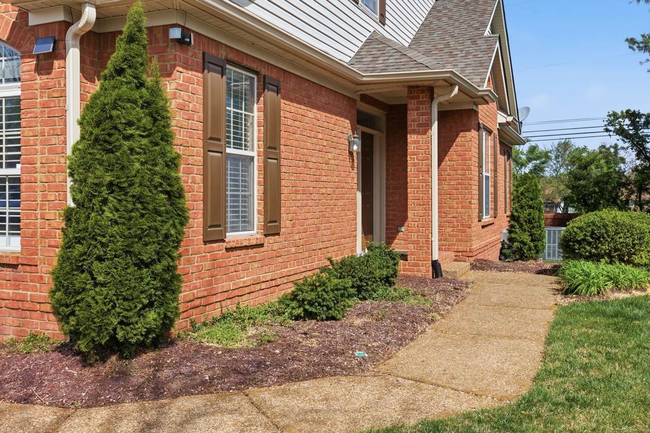 https://bt-photos.global.ssl.fastly.net/nashville/1280_boomver_1_RTC3173453-1.jpg