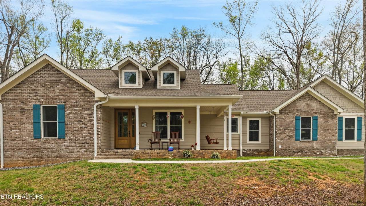 166 E Shore Drive - Photo 1