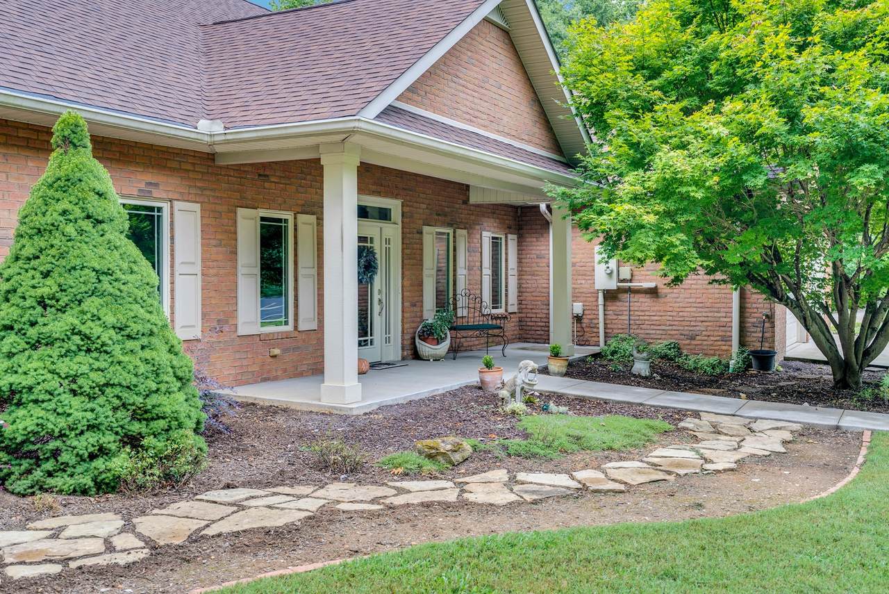 https://bt-photos.global.ssl.fastly.net/nashville/1280_boomver_1_RTC3173567-1.jpg