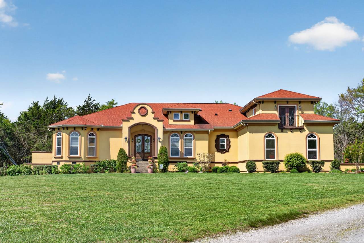 228 Weaver Rd - Photo 1