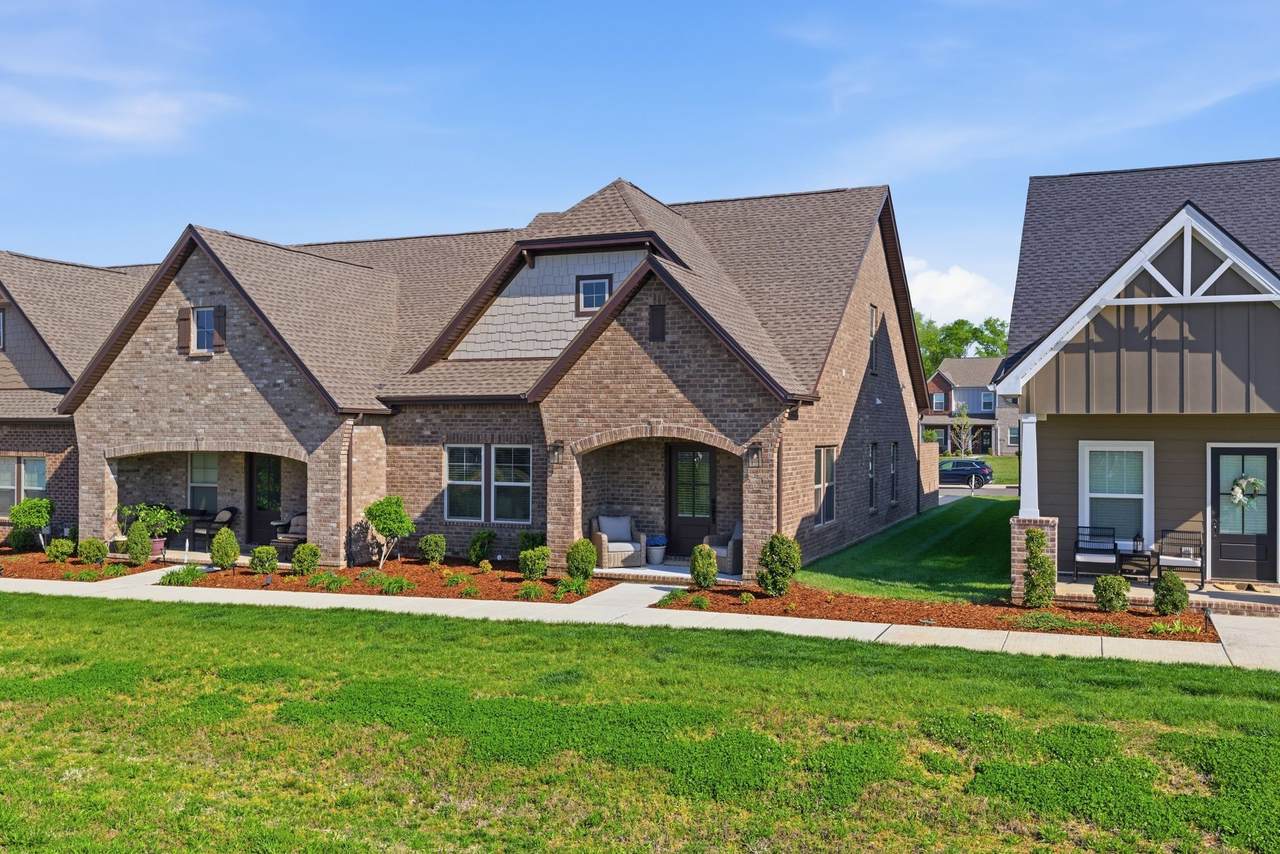 https://bt-photos.global.ssl.fastly.net/nashville/1280_boomver_1_RTC3175119-1.jpg
