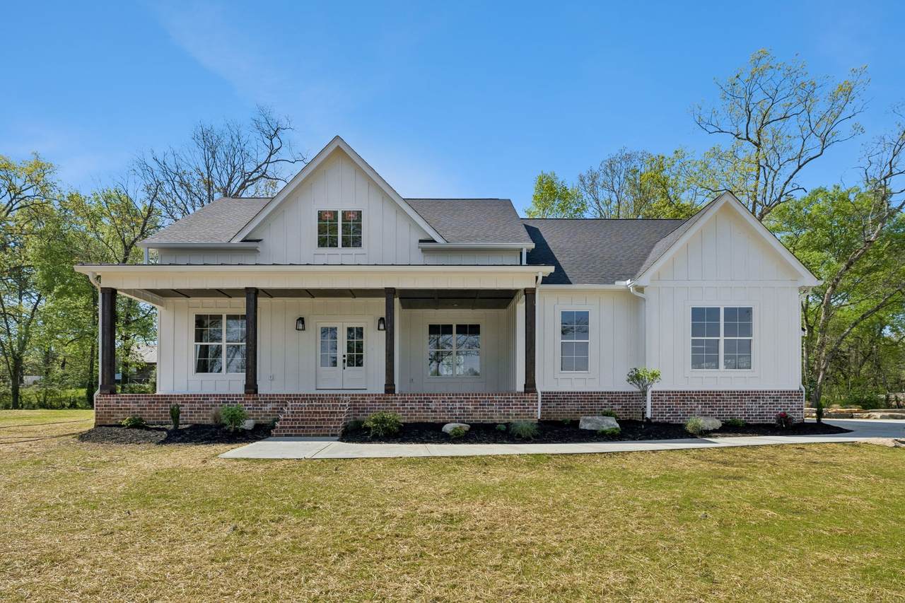 4881 Woodbury Pike - Photo 1