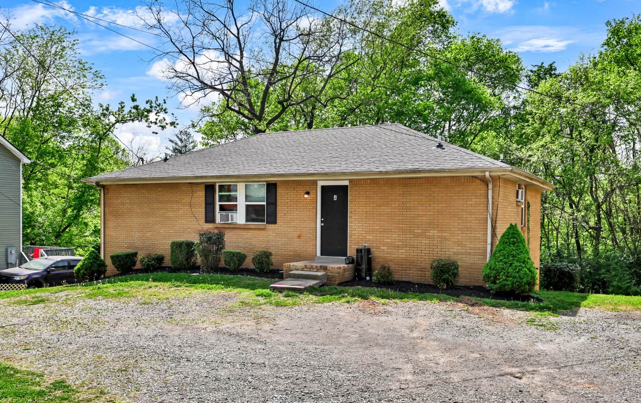 812 Bradley Street - Photo 1