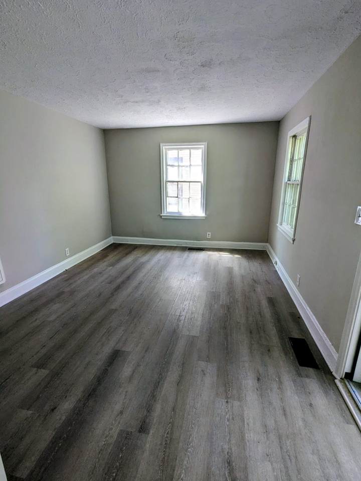 https://bt-photos.global.ssl.fastly.net/nashville/1280_boomver_1_RTC3175756-1.jpg
