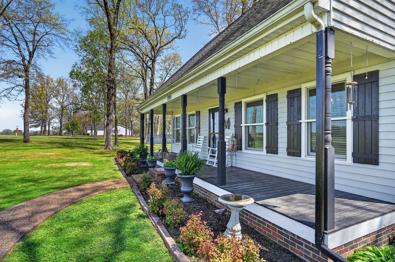 https://bt-photos.global.ssl.fastly.net/nashville/1280_boomver_1_RTC3175787-1.jpg