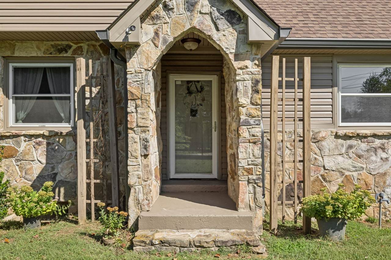 https://bt-photos.global.ssl.fastly.net/nashville/1280_boomver_1_RTC3175816-1.jpg