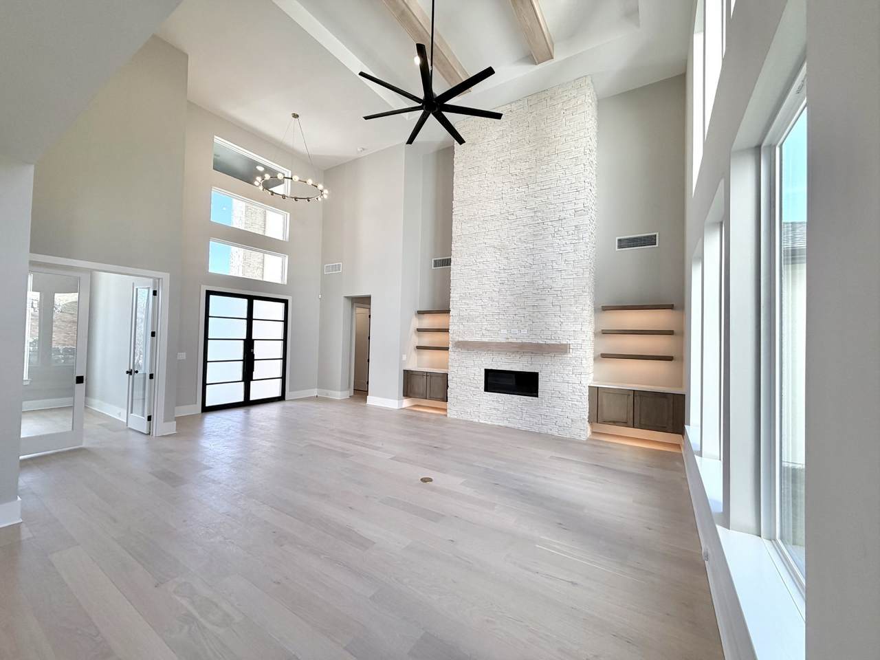 https://bt-photos.global.ssl.fastly.net/nashville/1280_boomver_1_RTC3175820-1.jpg