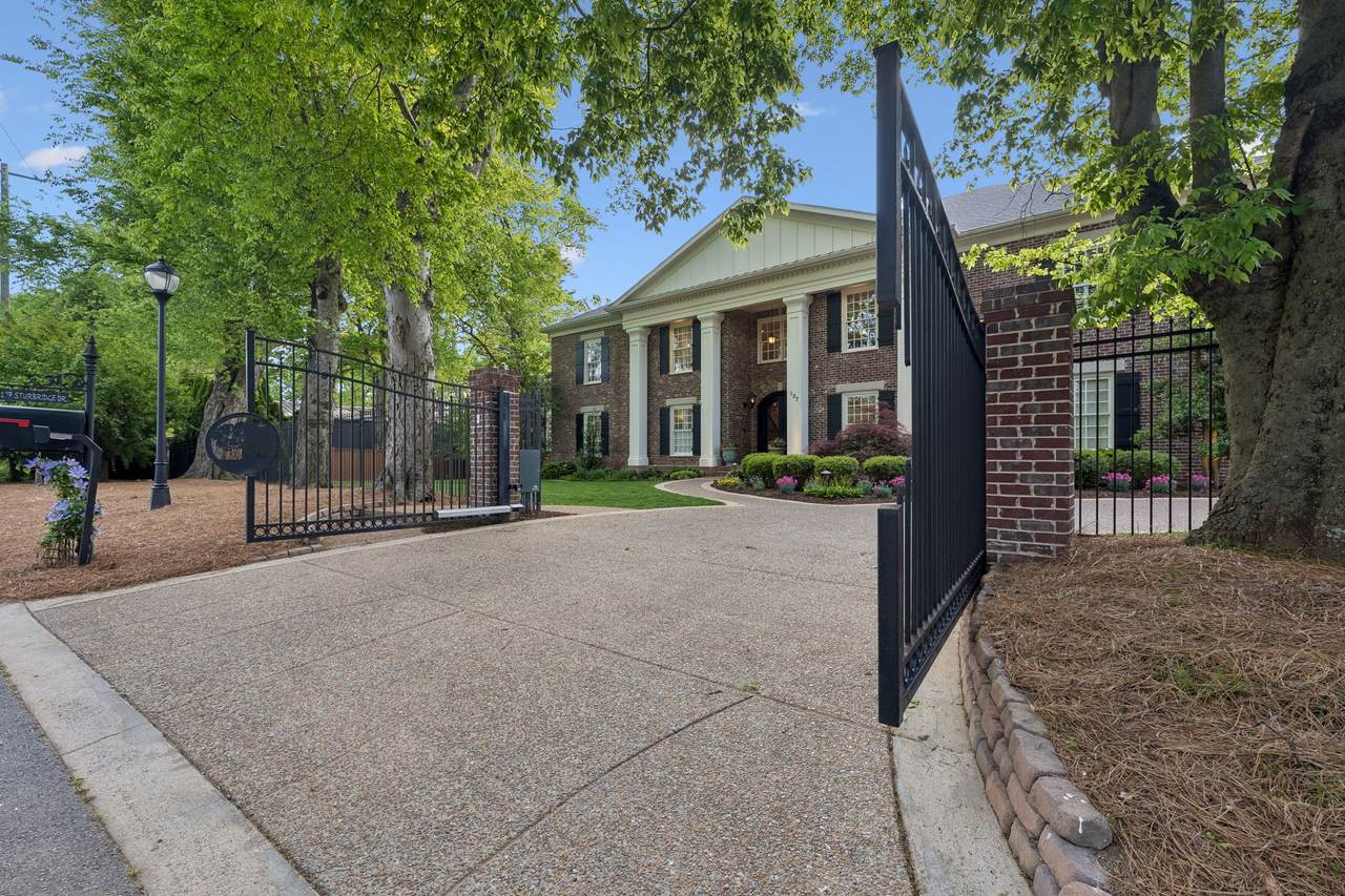 https://bt-photos.global.ssl.fastly.net/nashville/1280_boomver_1_RTC3175930-1.jpg